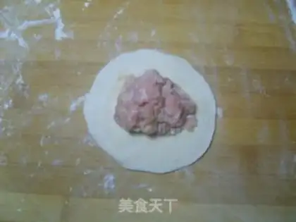 Make A big fat yellow bun step 9
