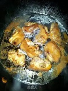 Make Garlic red burning pigs