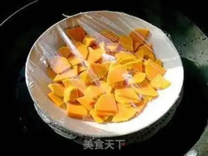 Make Silver-eared pumpkin step 1