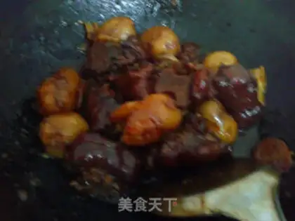 Make Red burning pig hands step 4