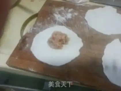 Make Shrimp dumplings step 4