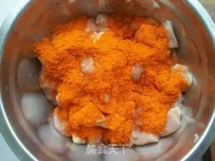 Make Chicken pizza in Orleans step 1