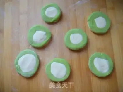 Make A little jade bun step 8