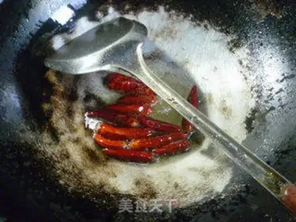 Make Hot bouquet noodles step 2