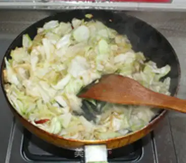 Make Pelicans tore cabbage step 11