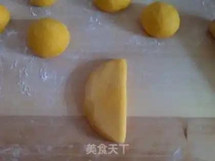 Make Pumpkin leaf clamps step 4