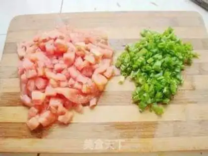 Make Tomato eggcake step 1