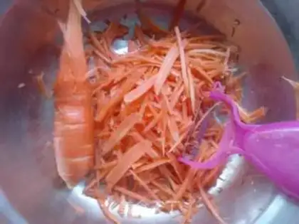 Make Carrot lamb dumplings step 5