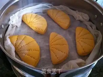 Make Pumpkin leaf clamps step 8