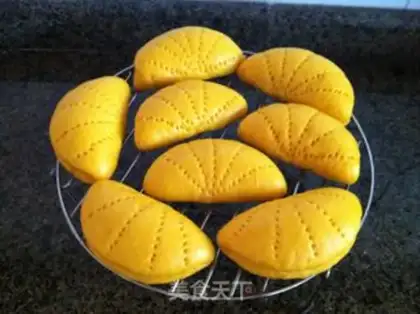 Make Pumpkin leaf clamps step 11