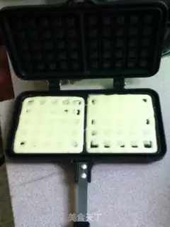 Make Milk waffles step 4