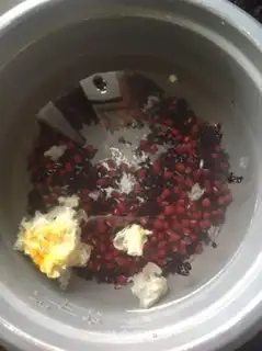 Make Black rice. Silver earpowder step 2