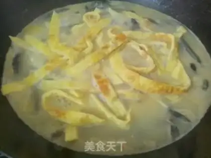 Make Eggskin mud soup step 7