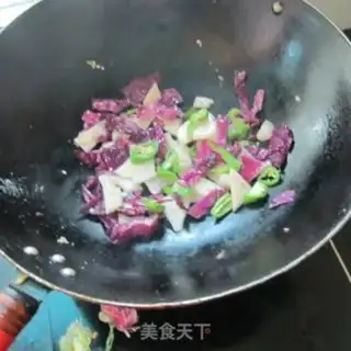 Make Cream-cracker step 3