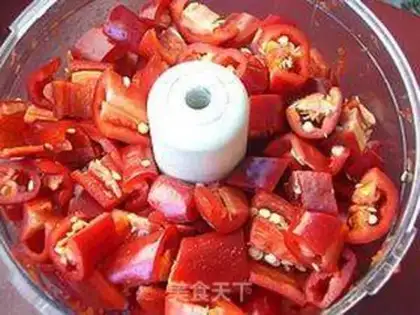 Make Peanut chili step 1