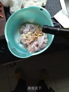 Make Dry-cow frog step 2