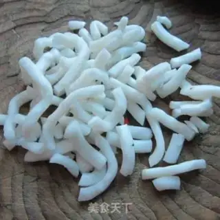 Make Pyramid radish step 1
