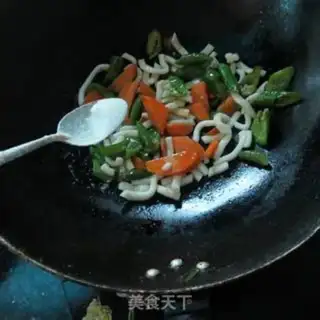 Make Pyramid radish step 4