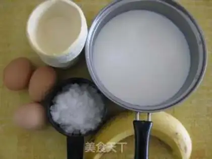 Make Banana balls step 0