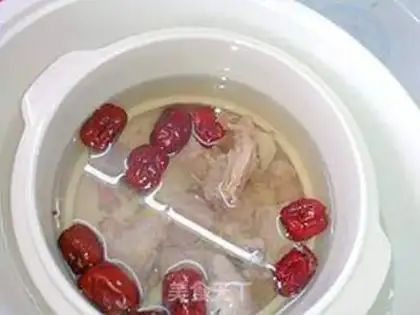 Make Red-tree-cooked pigeon step 4