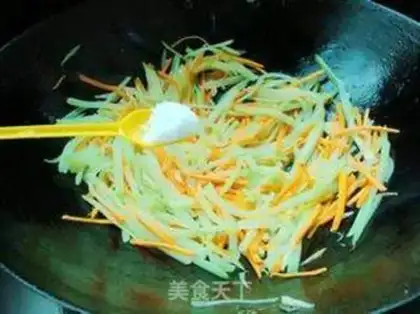 Make The carrots and the mucus step 5