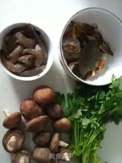 Make Seafood porridge step 0