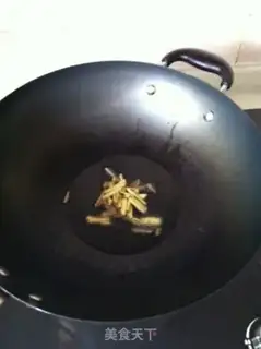 Make Seafood porridge step 1