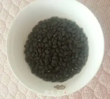 Make Jealous and black beans step 0
