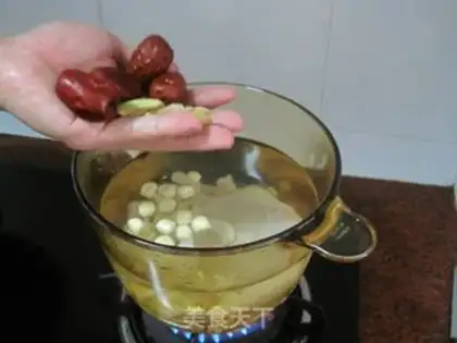 Make Lily