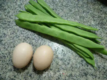 Make Eggs and soybeans step 0
