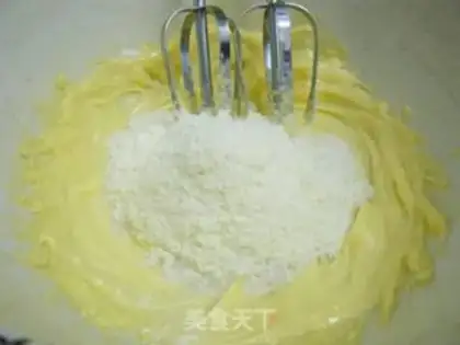 Make Grape soufflé step 1