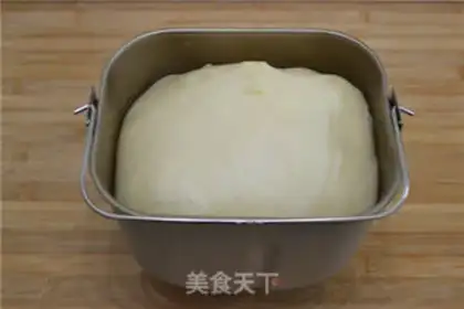 Make Honey-cream bread step 3