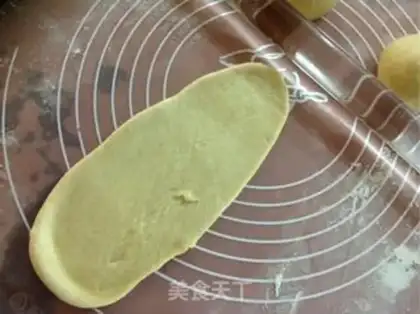 Make Cheese hand tore bread step 3