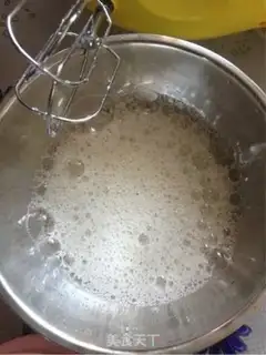 Make Heart cake step 1
