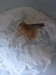 Make Butterfly almond shrimp step 1