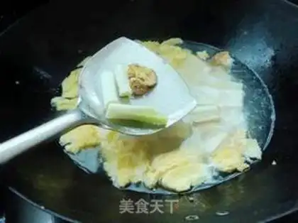 Make Bean tofu egg soup step 4