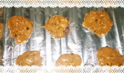 Make raisin chocolate soft cookies step 7