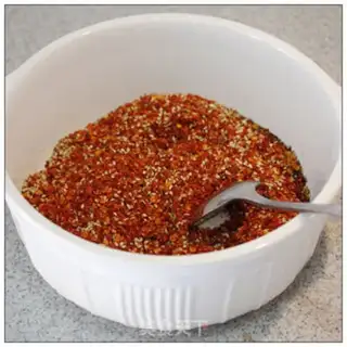 Make Homemade pepper oil step 3