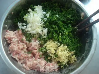 Make Porridge pork dumplings step 4