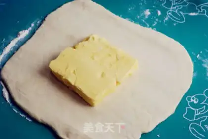 Make The fragrance of the cologne step 3
