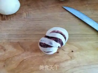 Make Bean and sand roll bread step 9