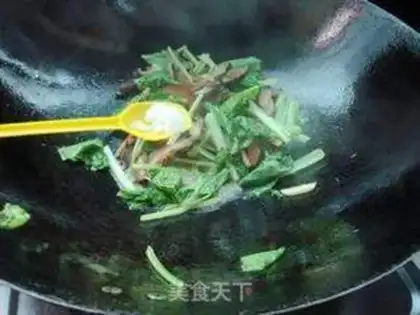 Make Fry mushrooms and cabbage step 8