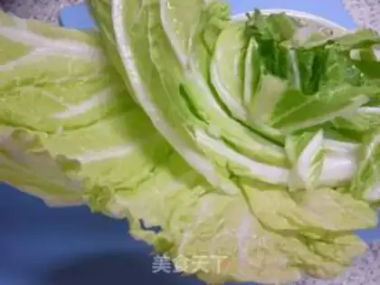 Make Hot cabbage hotpot step 3