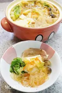 Make Hot cabbage hotpot step 8