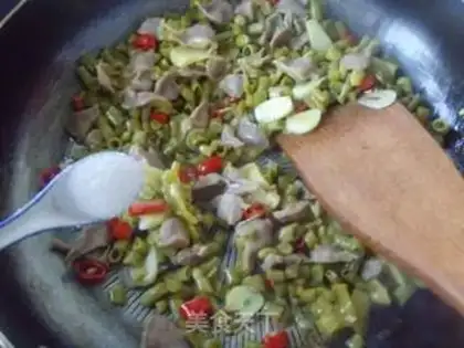 Make Spicy chicken step 5