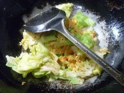 Make Eggs and cabbage step 5