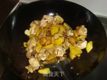 Make Chicken stew with potatoes and chestnuts step 7