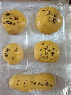 Make New hands are pure hand bread step 5