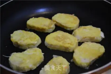 Make French bread with apple pepper shrimp step 5