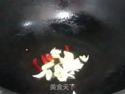 Make Spicy cabbage step 1